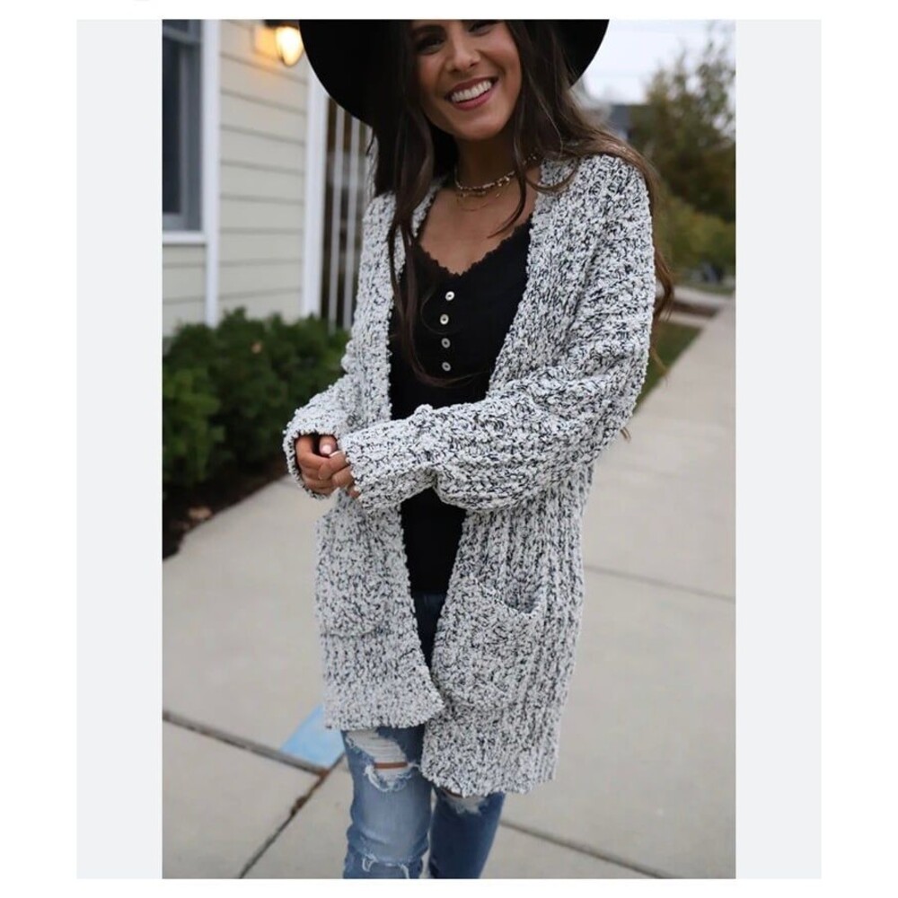 Envy Chunky Knit Open Front Cardigan Cozy Neutral Oversized Sweater Pockets M